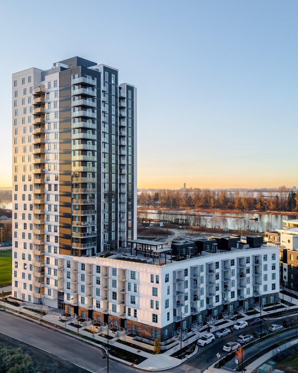 Experience the ultimate #RiversideVibe at Paradigm. Just steps from the river, and with easy access to all the restaurants and shops in Town Centre, everything you need is within reach. Only five move-in ready 2 bedroom homes left. Contact our team at 604.879.8830 to learn more.