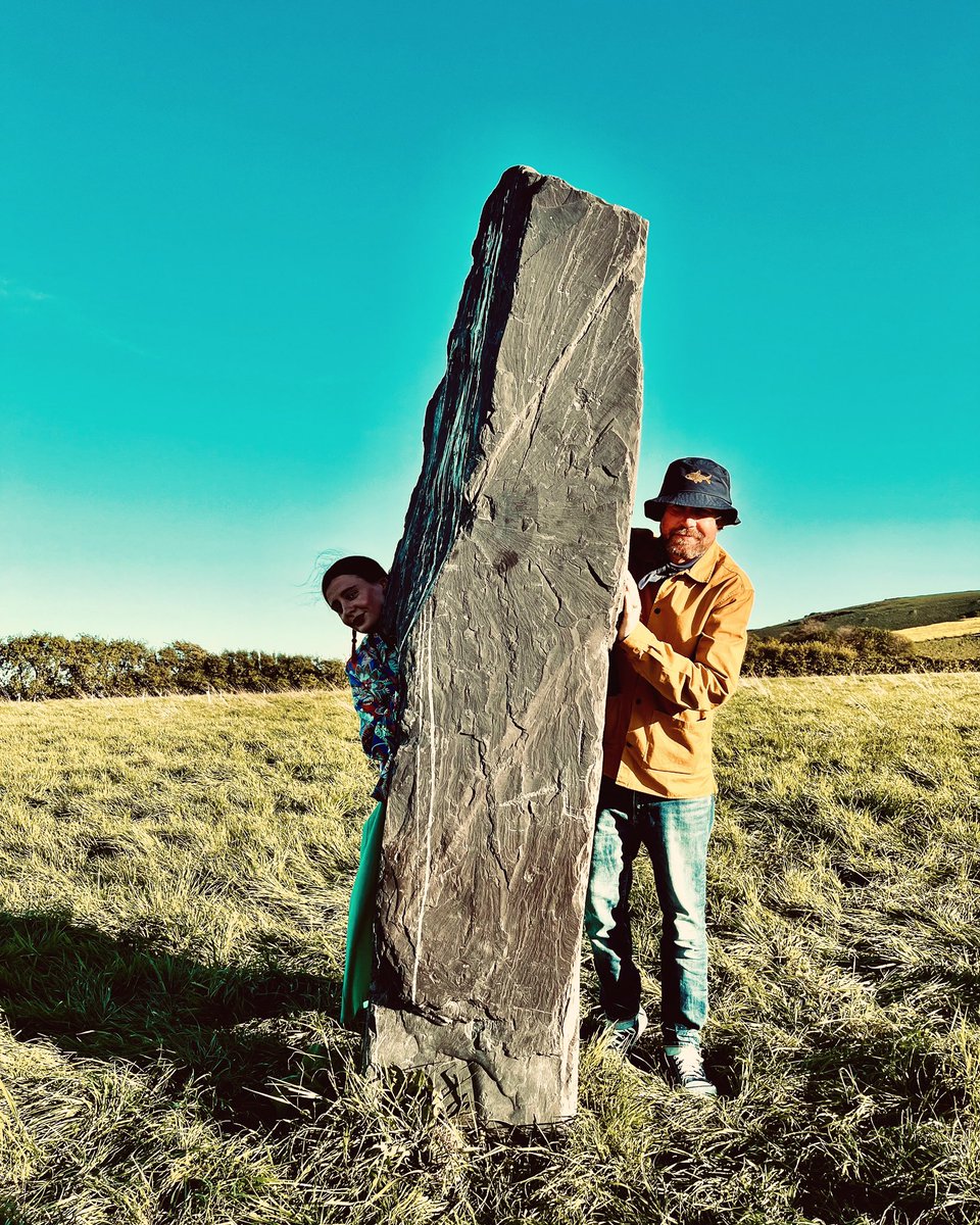 Who has been out with stones this weekend or visiting some tomorrow? We had a wonderful weekend @tweetbytheriver day out in Sussex! Great to catch up with lots of clubbers and friends in the church and on the downs. Thanks to @divaeharris for the 📷 of us with The Gurdy Stone