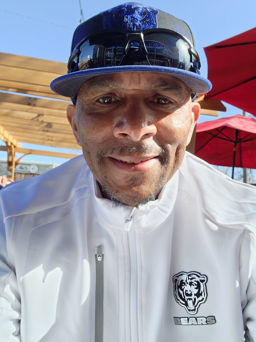 jcarter54's tweet image. Success! Another lender turned down clients and I just got them approved!!
So if there's a problem
Yo, I'll solve it
Check out the hook, while my processor revolves it!!!
#YourFavoriteMortgageGuy #solvingproblems #preapproval #realestate #homeownership #letsgo #whosnext