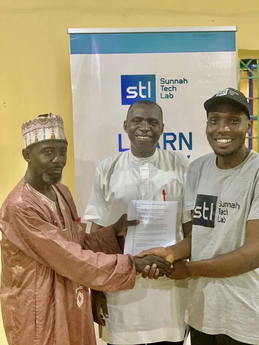 Excited to share that our lab has partnered with an Islamic School in Jos! Over 200 mostly married women will receive Basic Computer Literacy training, including Microsoft Office and internet skills. Empowering women with digital skills for today's world. #DigitalLiteracy #Women