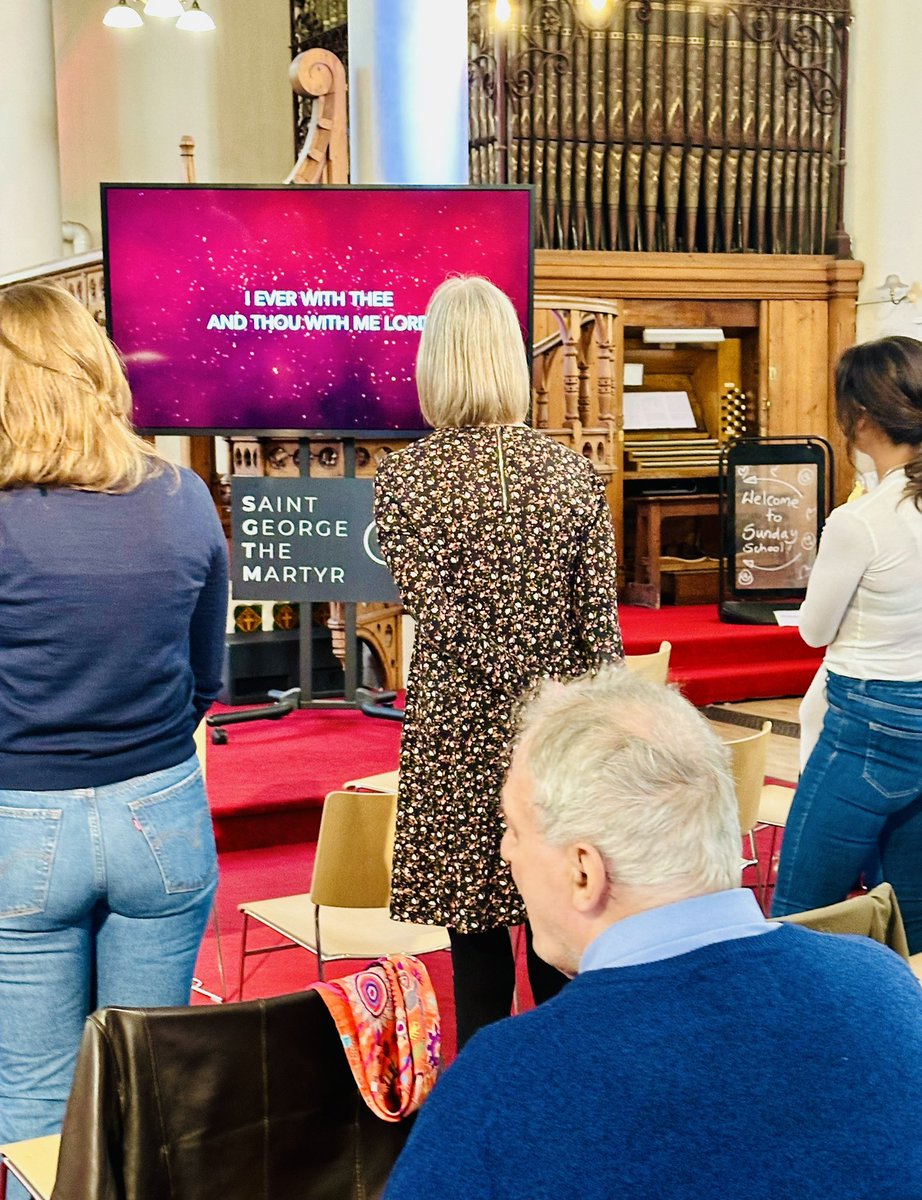 SGTMLondon's tweet photo. Another wonderful Sunday together. David continued our Ten Commandments series, this time looking at the Sabbath. He reminded us that in Biblical times the Sabbath was strictly followed by everyone, it’s harder to achieve now but God still wants you to rest. https://t.co/vGEYFGKS9S