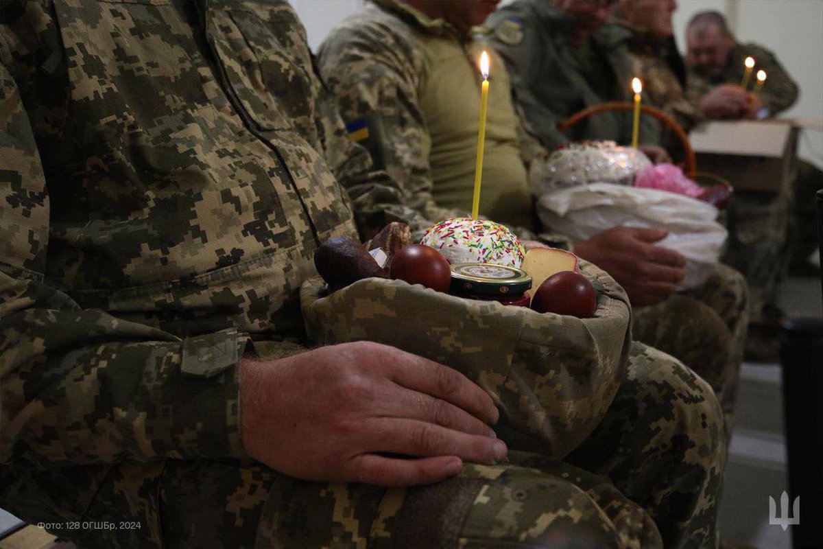 Ukraine celebrates Easter amid war. Bravery of soldiers keeps traditions alive.