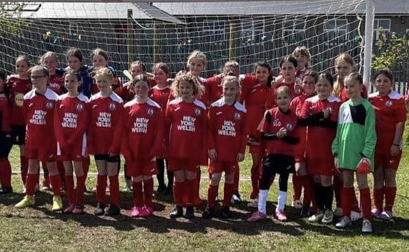 Saturday saw our @NewYorkWelsh u11 & u13 girls at Milford United girls Football hosting some games with the visiting Coity Chiefs from Bridgend. It was great to see them back out on the field. Thanks to @andorranhermit for the ongoing support. #JerseyforAll