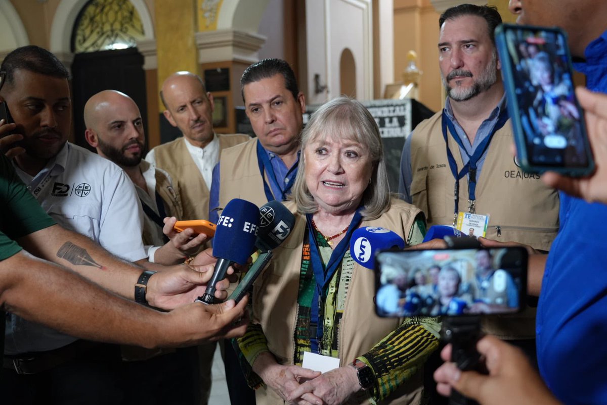 En diálogo con medios, la Jefa de la Misión Electoral de la #OEAenPanamá @SusanaMalcorra informó que l@s observadores reportan alta participación en las elecciones generales #MOE_OEA