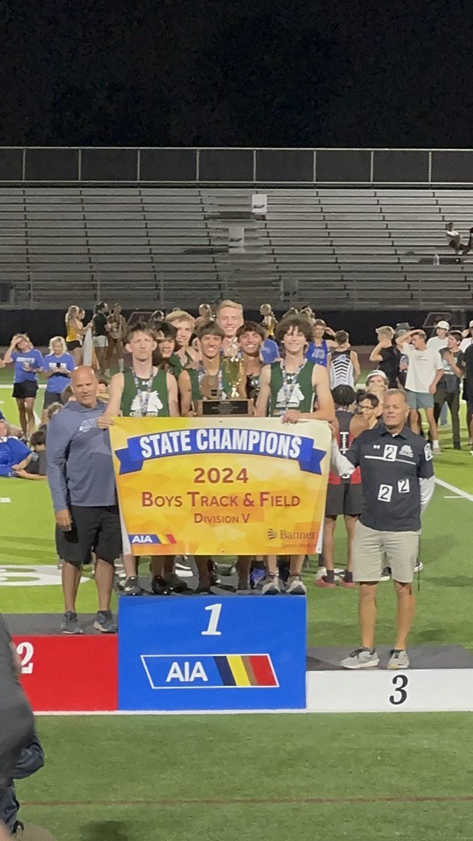 Congratulations to our varsity boys track and field team- coming home from red mountain with our school’s first AIA State Championship! Amazing group of kids who battled all day. Great job Coaches, who set them up for success!