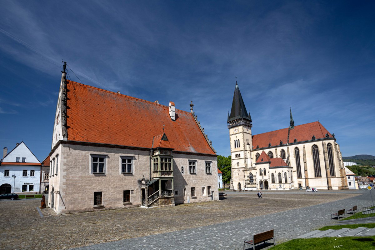 Bardejov, Slovakia. Town Hall and basilica of St. Giles. Canon R, 17-40 mm.