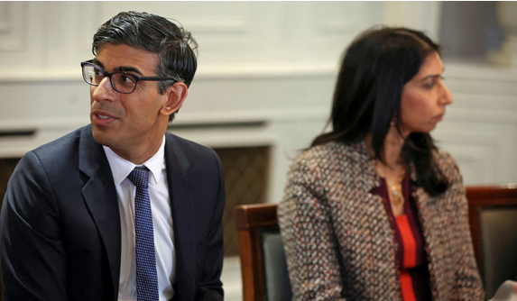 BladeoftheS's tweet image. Suella Braverman, one of the few politicians hated more than Rishi Sunak is giving advice about how she would fix things...

Yeah right, lets have a poll, who do you hate more?

RT for Suella Braverman
Like for Rishi Sunak