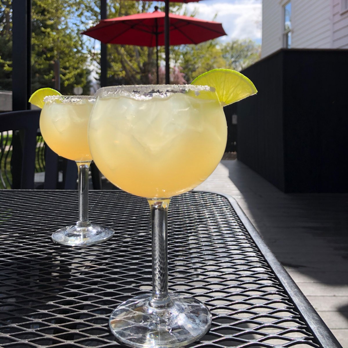 Get your margarita game on today for Cinco de Mayo at WHP! $1 off any margarita all day today!

#cincodemayo #margarita #lovelocal #whitehousepizza #pizza #carbondalecolorado #colorado #roaringforkvalley