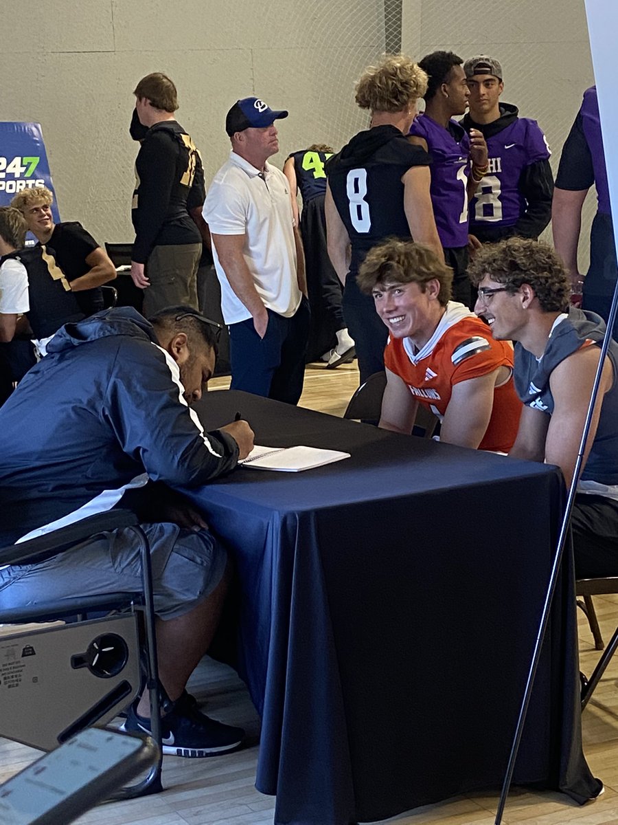 Thank you @OFFA_Academy and @bcavi68 for the OFFA MEDIA DAY event and invite. It was great seeing and reconnecting with a lot of the great Utah players and amazing media support here with @247Sports @BrandonHuffman @BlairAngulo @KyleMorgan_XOS @evanjohnsonU @PrepRedzoneUT…