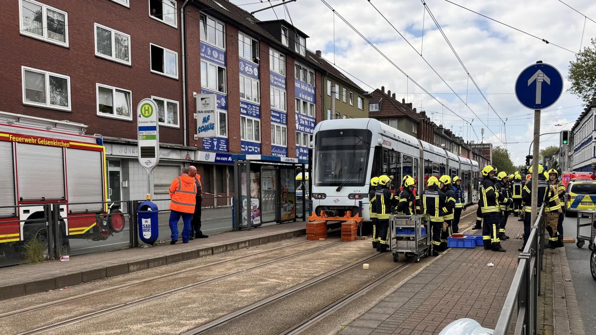 Siebenjähriger stirbt nach Straßenbahn-Unglück to.welt.de/qa4el7w