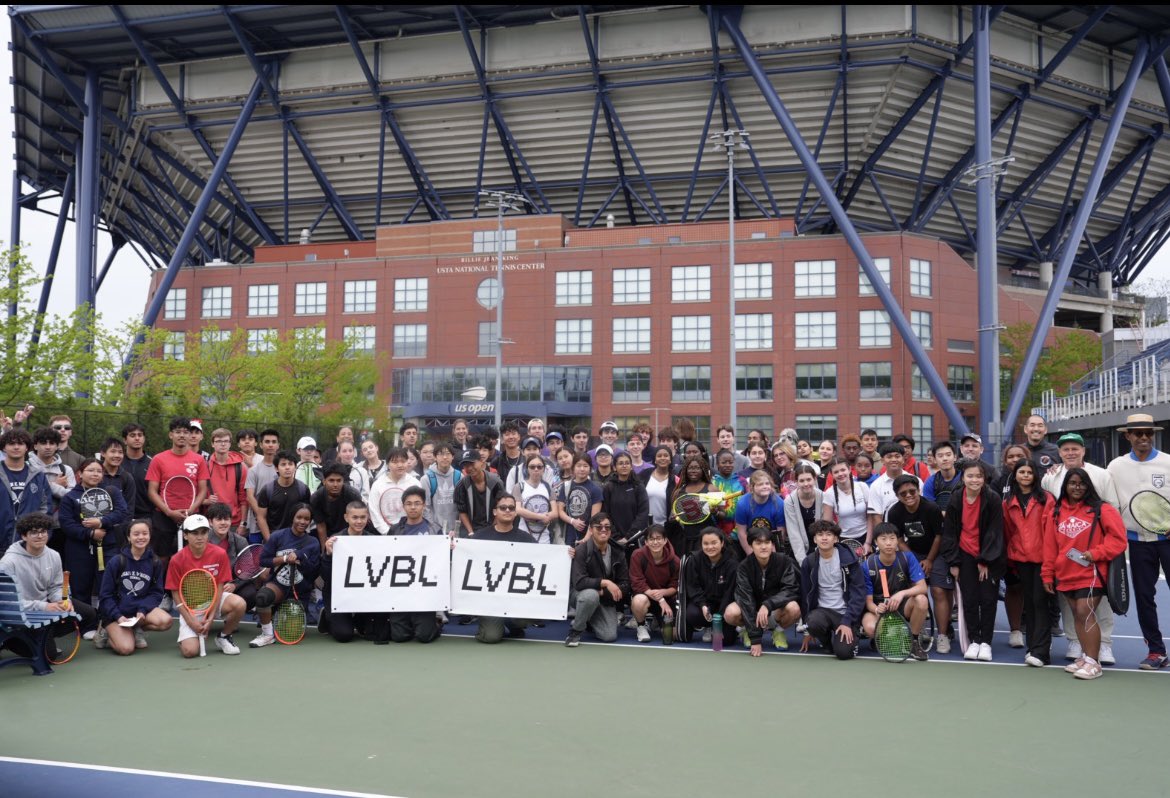 Saturday had over 100 PSAL tennis players take part in the PSAL LIVEBALL Showcase at the USTA Billie Jean King National Tennis Center LIVEBALL is a King of the Court style mini-match in doubles format with the PSAL’s tennis stars on hand excited to take part in this opportunity.