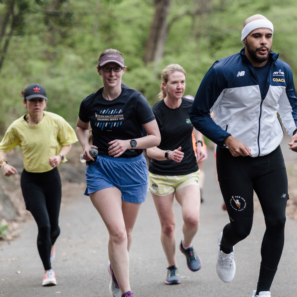 Registration for NYRR Group Training opens TOMORROW at 12:00 p.m.! Sessions at East River Park Track are BACK for the summer, we’re launching a morning session at Astoria Park, and we'll have sessions at Fort Tryon Park, Prospect Park, and Central Park: bit.ly/3Dsyt4i