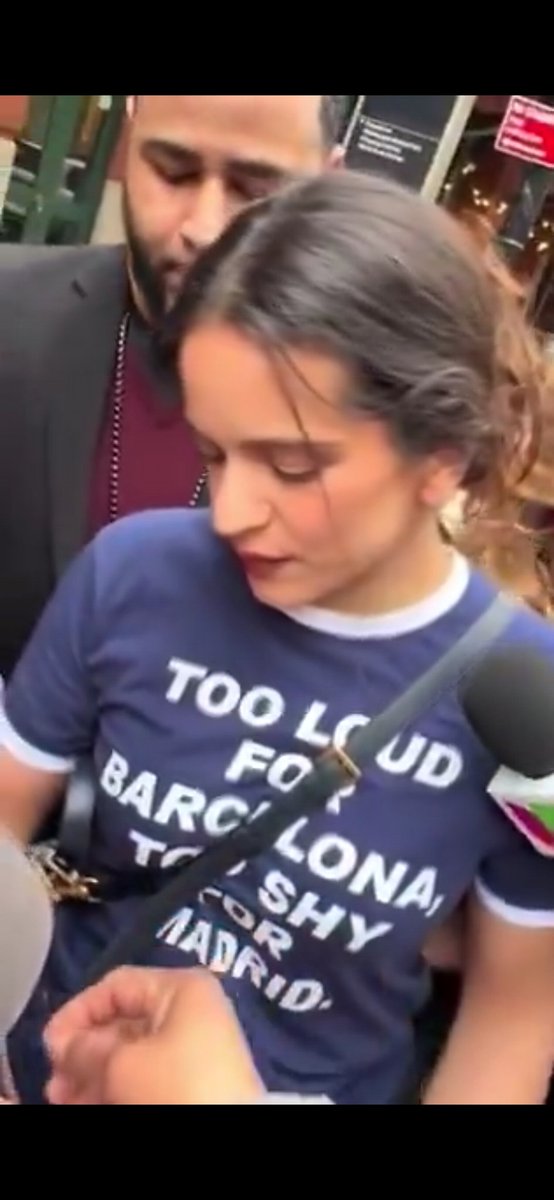 Rosalía t-shirt: 'Too loud for Barcelona Too shy for Madrid'