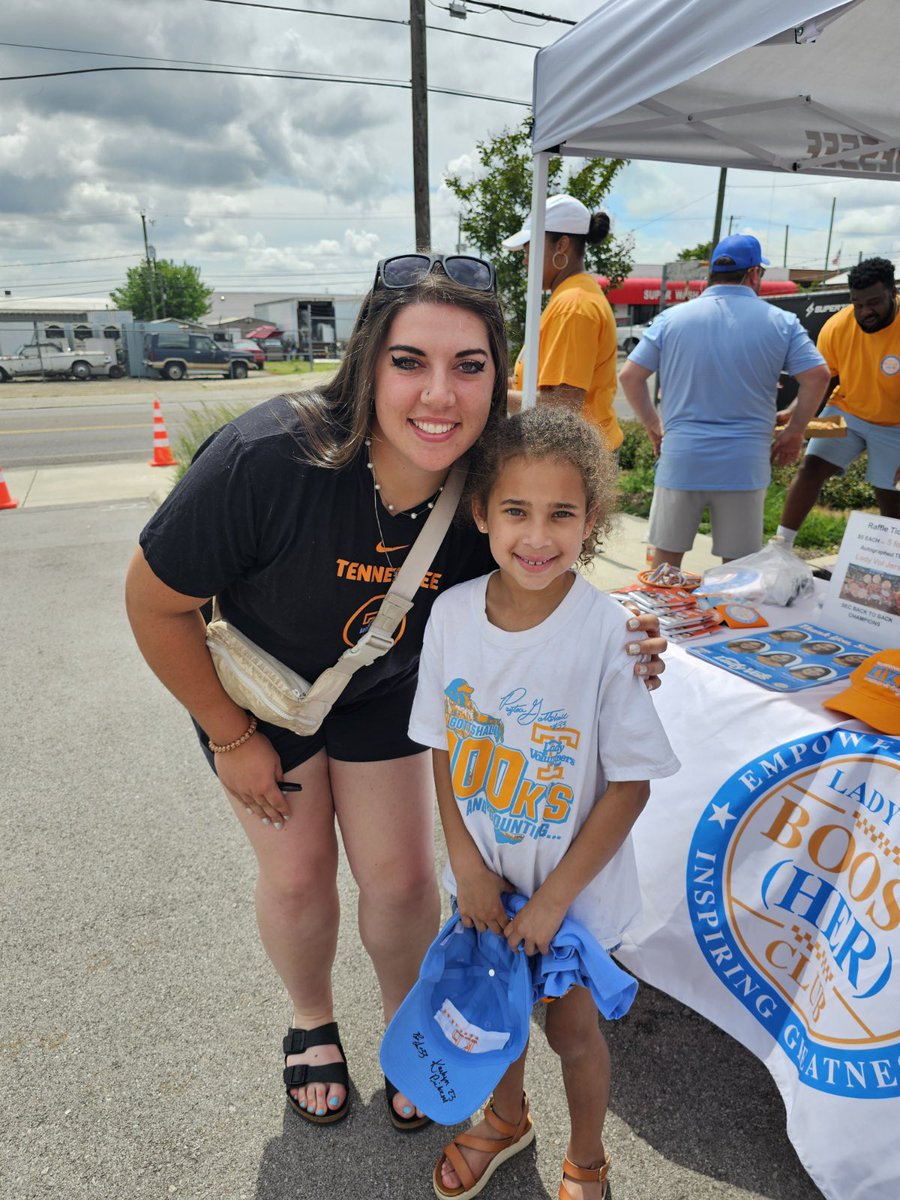 Brynlee and one of her favorite people. 🧡🤍🩵. @pgott33