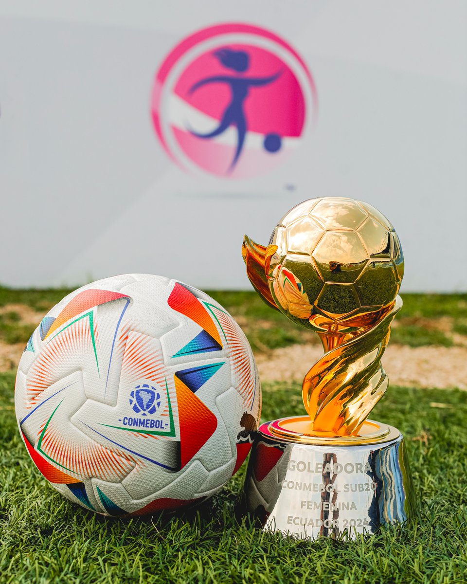 ¡El trofeo para la goleadora de la CONMEBOL #Sub20Fem! ¿Quién se quedará con él? 🏆⚽️

O troféu da goleadora da CONMEBOL #Sub20Fem! Quem vai ficar com ele? 🔝

#CreeEnGrande | #AcrediteSempre