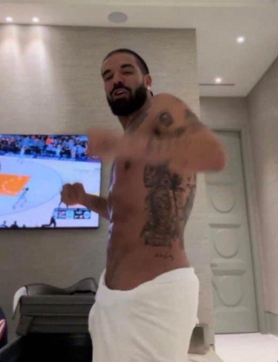 Have you seen drake l€aked video?