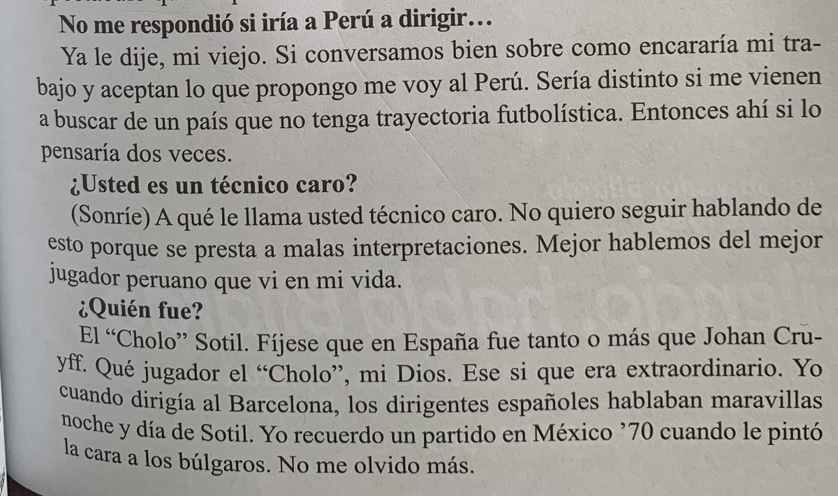 Se fue el Flaco Menotti, un admirador del fútbol peruano. Estuvo dispuesto a dirigir nuestra selección. Aquí lo dice en una entrevista al Mencho Jiménez a fines de los 90 y que aparece en el libro En la Boca del Túnel. Además menciona al mejor futbolista peruano que vio. QEPD.