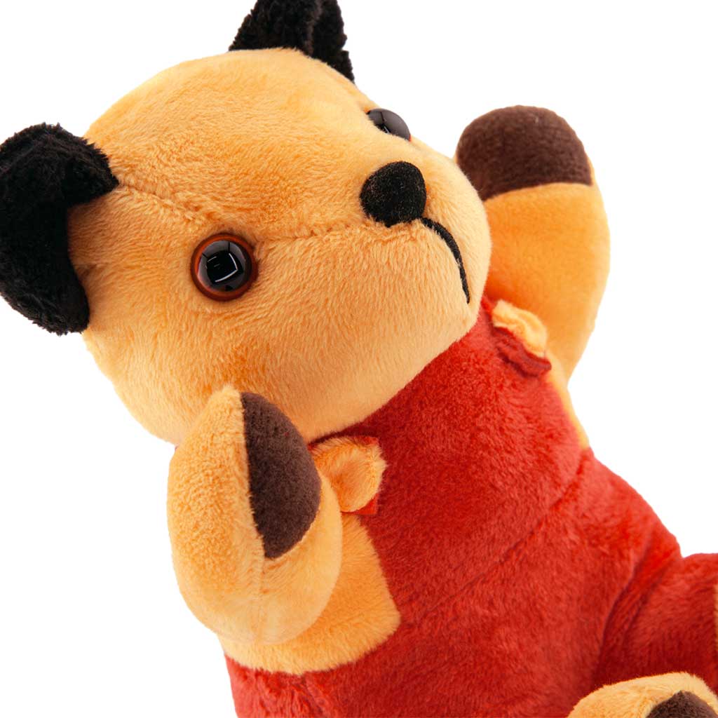 Ever so naughty Sooty! Take your mischief-making to the next level with your own 5' Sooty beanie, now available at the Sooty Shop. Get yours here >> sootyshop.com/products/sooty… #CosTootyPooSmesh