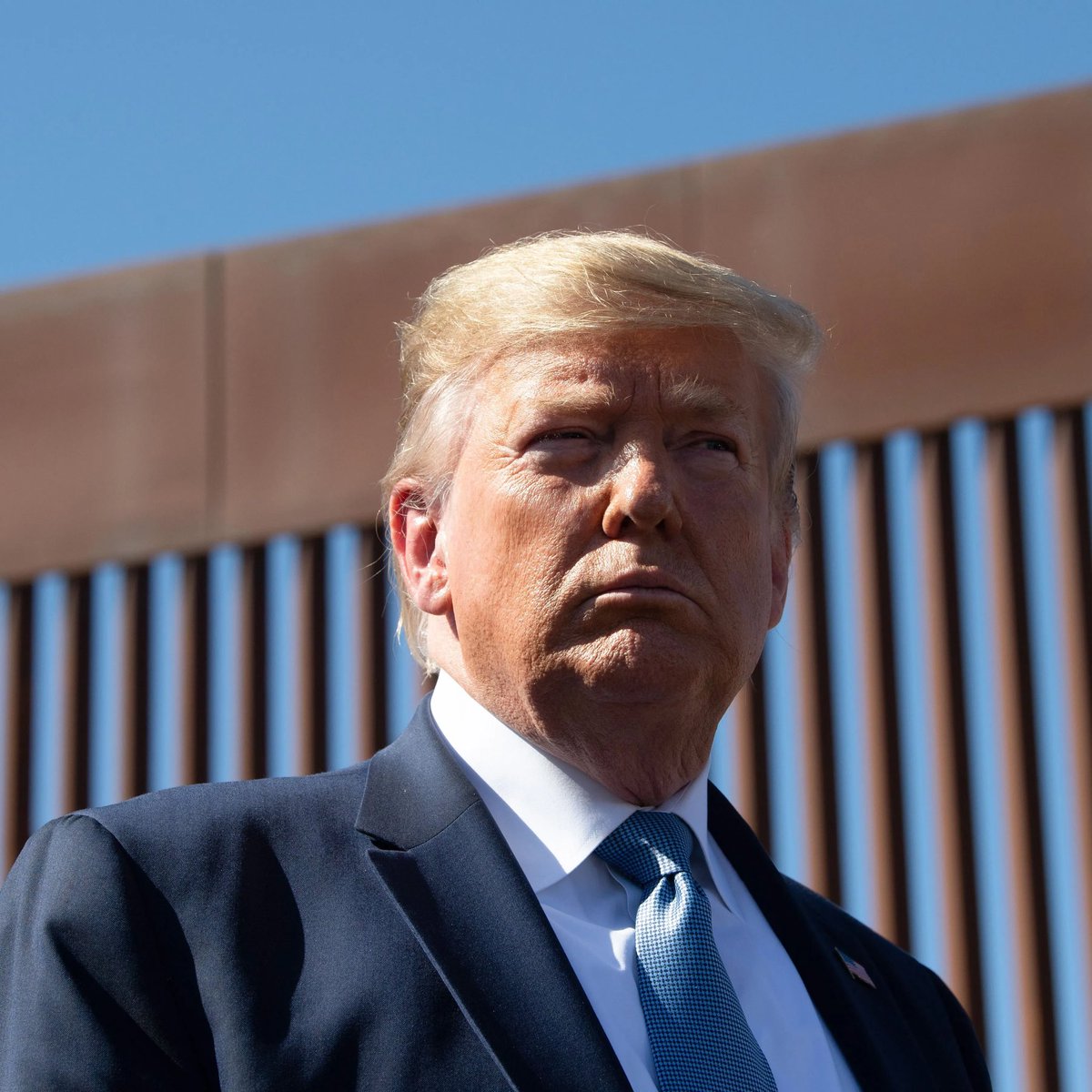 🚨BREAKING: Trump reveals plan for ‘largest domestic deportation operation in American history’ He says, “We will pick them up, and we will throw them out of our country, and there will be no questions asked.” Do you agree with Trump? Yes or No