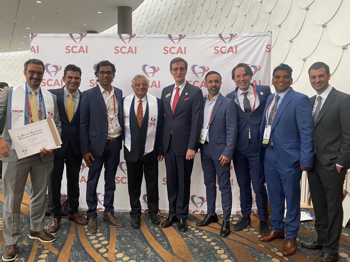 A special @SCAI meeting for @MountSinaiHeart! @georgedangas completing his tenure as President of SCAI. Multiple 30 in 30 Awards for our faculty. Thank you for an amazing meeting @SCAI @SCAI_Prez @scaielm