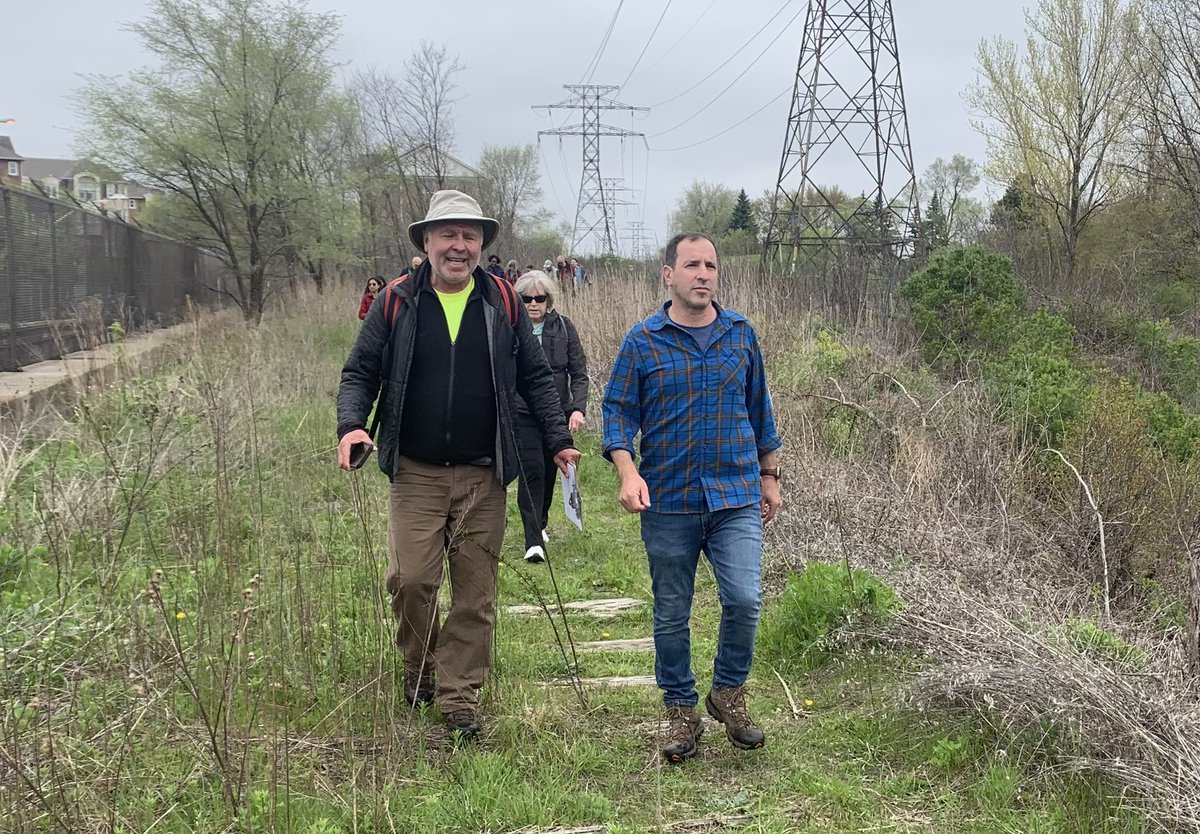 I enjoyed a Jane’s Walk with the Scarborough Junction Community today along the proposed West Scarborough Rail Trail. The trail would follow the hydro corridor & abandoned rail lines- connecting neighborhoods, TTC and green spaces between the Meadoway and Taylor Massey Creek.