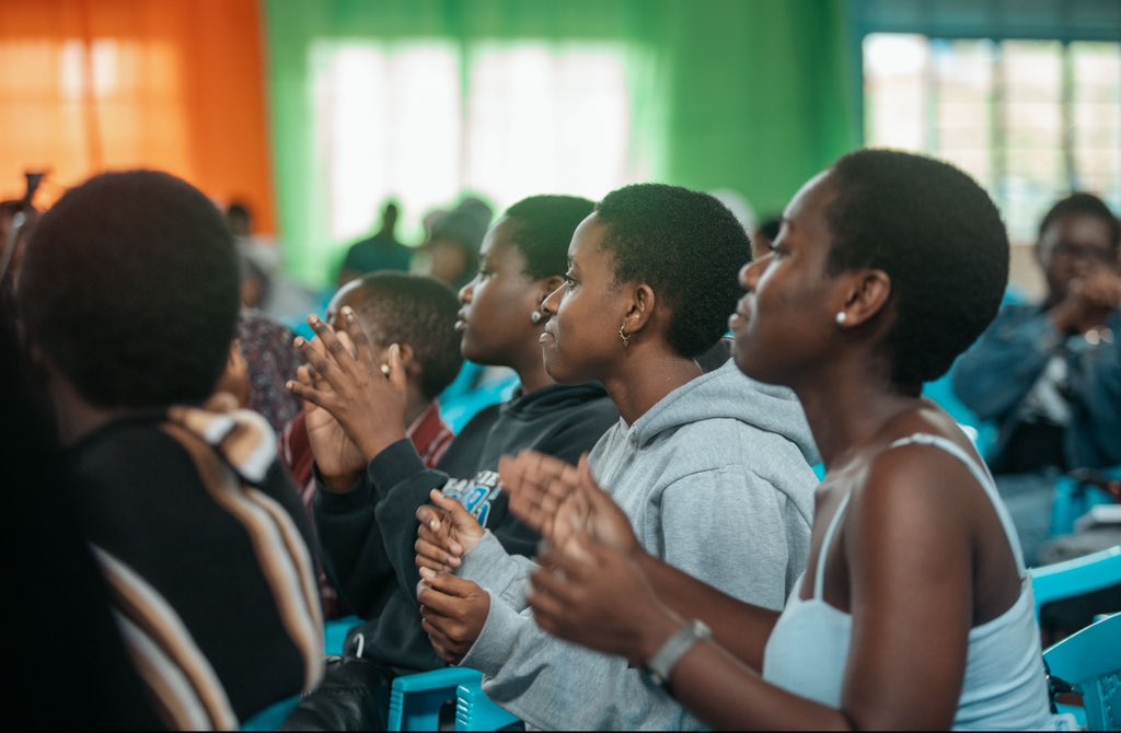 Our programs are designed to create platforms for Teenagers to Stand Up and Speak Up so that they can be part of the sulotion to the challenges they face: The #TeenHealthFair presented an opportunity to Learn, connect and be inspired: @girlsalliance #GetHerThere #GirlsMatter