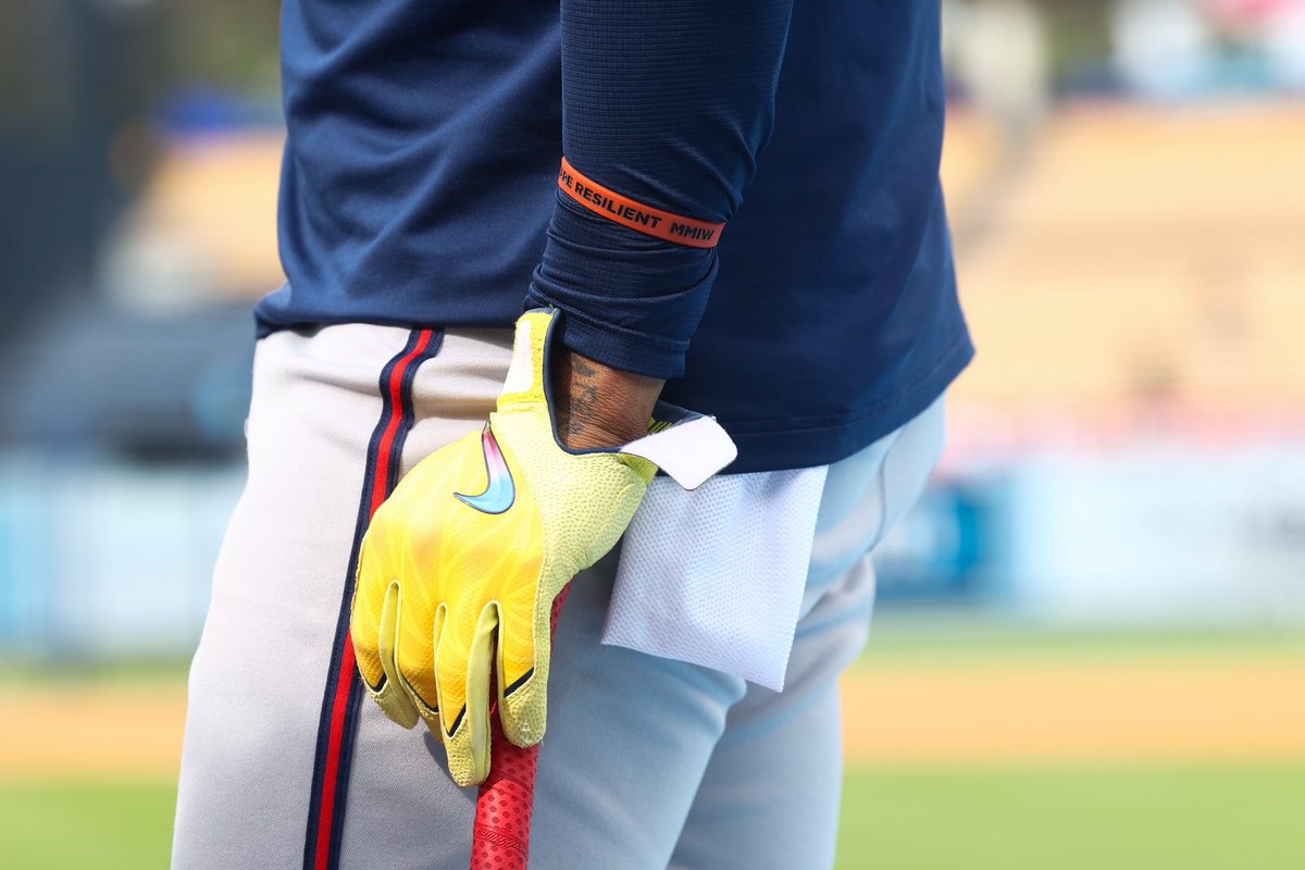 Today, the Atlanta #Braves recognize National Missing and Murdered Indigenous Persons Awareness Day. Our players are respectfully wearing “We Are Resilient” bracelets in honor of #MMIW Day.