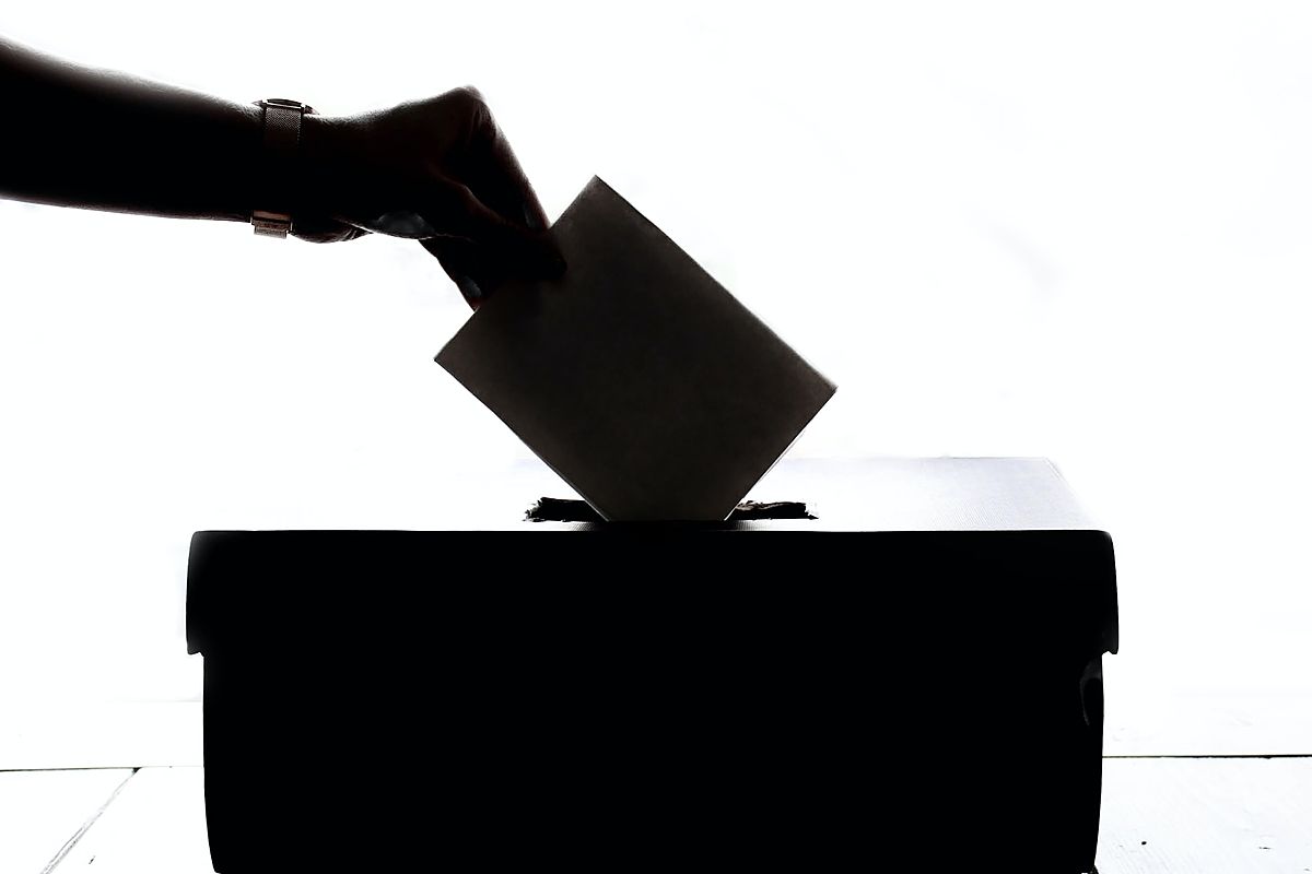 NEW ARTICLE: The Local Elections - Some Reflections 'There is such a thing as the security of the ballot, and the longer ballot boxes are stored away, the more there is a chance that they could be interfered with.' Read iaindale.com/articles/the-l…