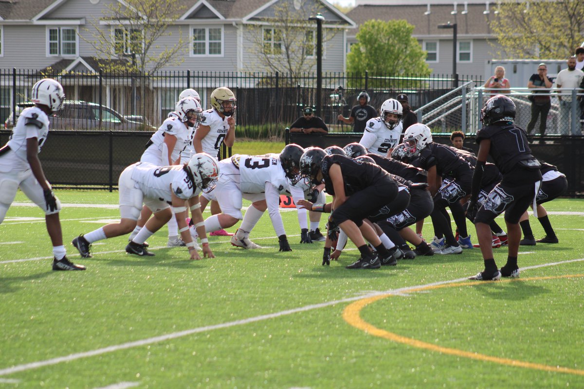 Another great win for my team 34-0. Played both sides of the line. One more game to playoffs! #73 #football #OLINE @RohanRichards16 @Bradford_Perry5 @UANextFootball @PRZ_CoachSilva @Coach_Sets @coachbeats @StMarksFootball @WAfootball1834 @ESAofMass @JohnsonOLAcad…