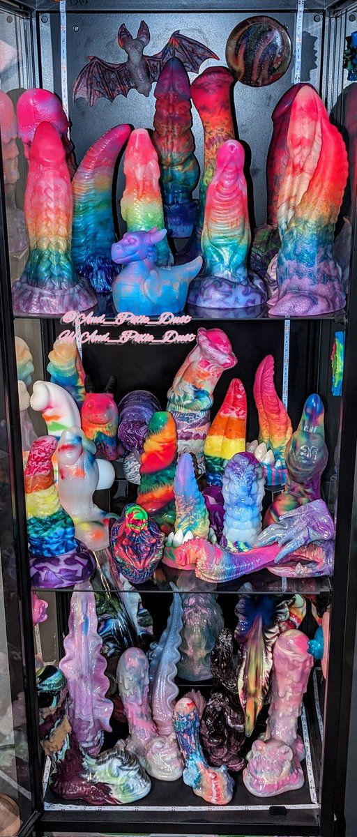 My 3 yr Dong Collecting Anniversary is May 8th, So I thought I'd take some updated collection pics. 
Excuse the dust on the glass and wall shelf. I ran out of energy 🫣😂