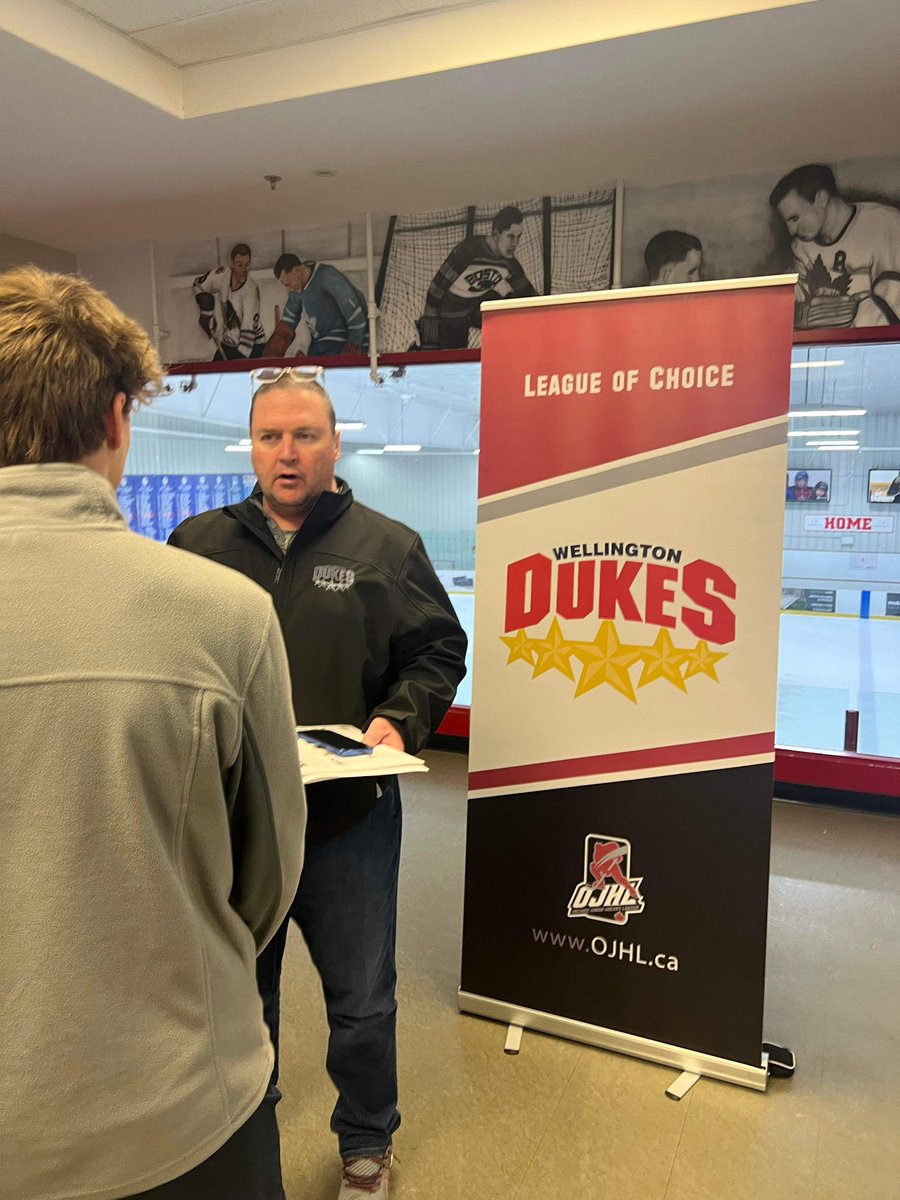 Dukes Scout Geraid O’Kane at the OJHL Combine this weekend! A big shoutout to the @OJHLOfficial for putting on this event and thanks to everyone who stopped by and said hello during the meet and greet!