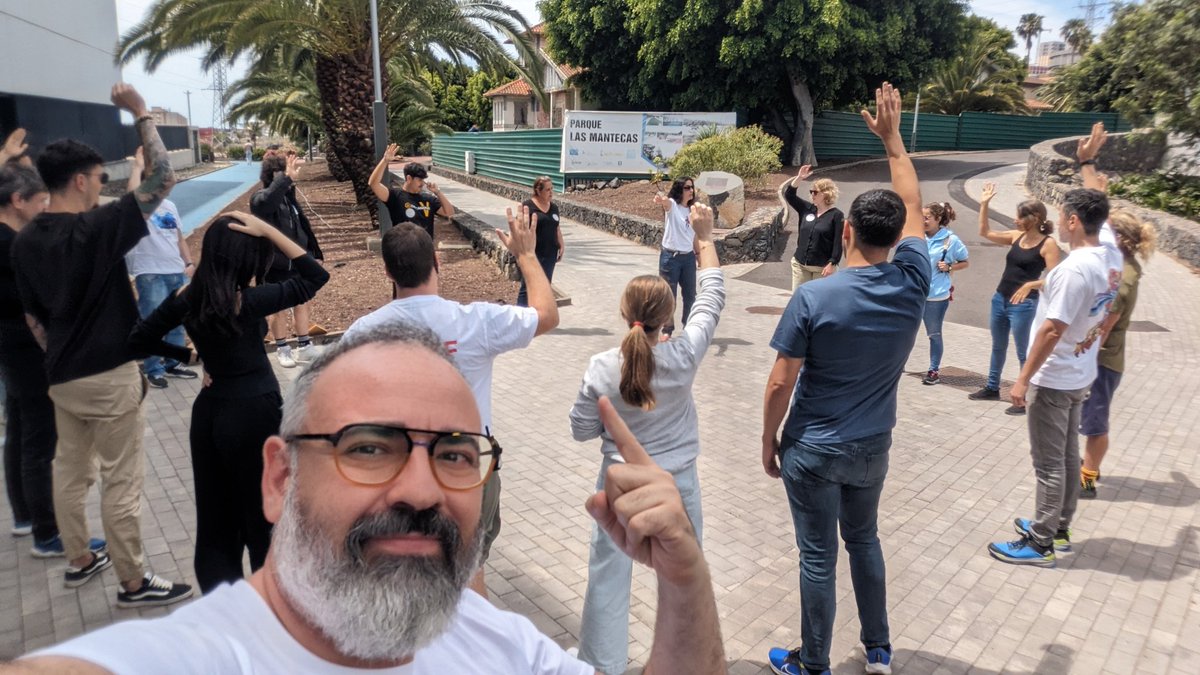 Pablo Salvador (@jpsg6) on Twitter photo <a href="/merybere/">María Berenguer</a> <a href="/paradigmate/">Paradigma Digital</a> <a href="/AOS_AgileSpain/">AOS25 - #AgileOpenSpain</a> Y hemos cerrado <a href="/merybere/">María Berenguer</a> y yonhaciendo vibrar a la gente con diferentes técnicas teatrales con el objetivo de enseñar la importancia del foco, de no juzgar y de la atención plena entre otros #AOS2024 🎉💫 <a href="/merybere/">María Berenguer</a> <a href="/paradigmate/">Paradigma Digital</a> <a href="/AOS_AgileSpain/">AOS25 - #AgileOpenSpain</a> Y hemos cerrado <a href="/merybere/">María Berenguer</a> y yonhaciendo vibrar a la gente con diferentes técnicas teatrales con el objetivo de enseñar la importancia del foco, de no juzgar y de la atención plena entre otros #AOS2024 🎉💫