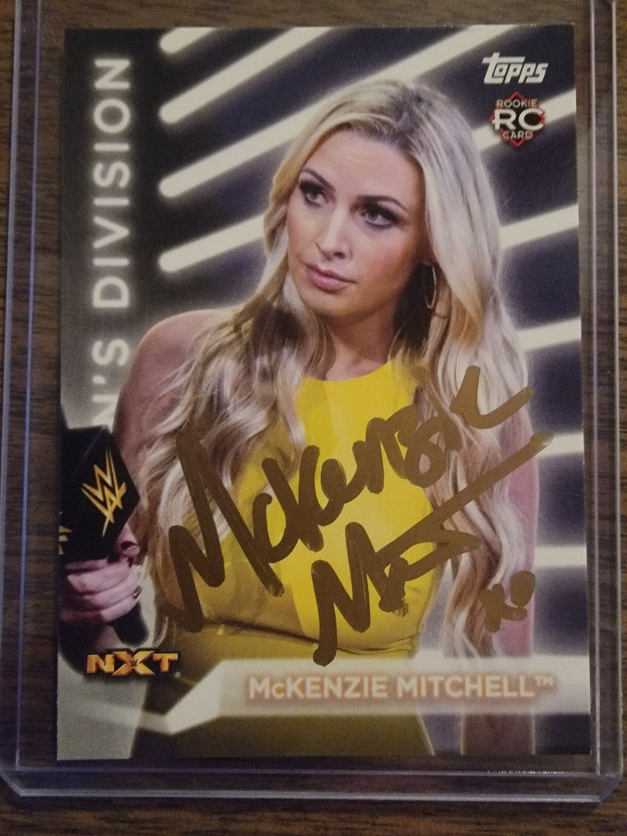 Thanks to @mckenzienmitch for signing my 2021 @Topps WWE card last night at @TLMMUSICAL in Rochester, NY. I highly recommend seeing this show if you get a chance. #TheLastMatchMusical #WrestlingCards #WrestlingTradingCards