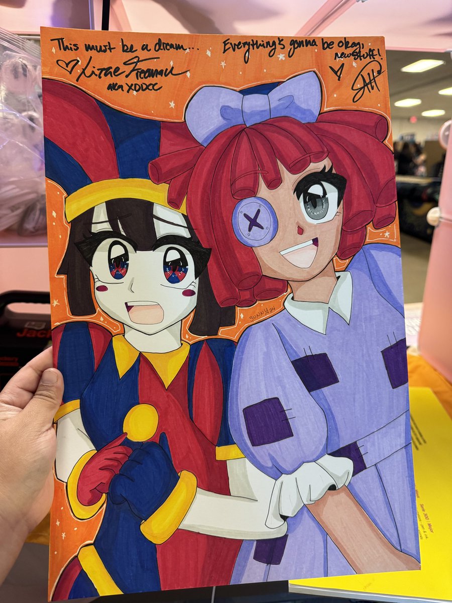 I finished another illustration of Pomni and Ragatha from TADC! 🤗 This illustration was special to me because I drew it just to have Lizzie Freeman (Pomni’s VA) and Amanda Hufford (Ragatha’s VA) sign it at a convention! 🥹 #TheAmazingDigitalCircus #Pomni #Ragatha @JustTheClippy