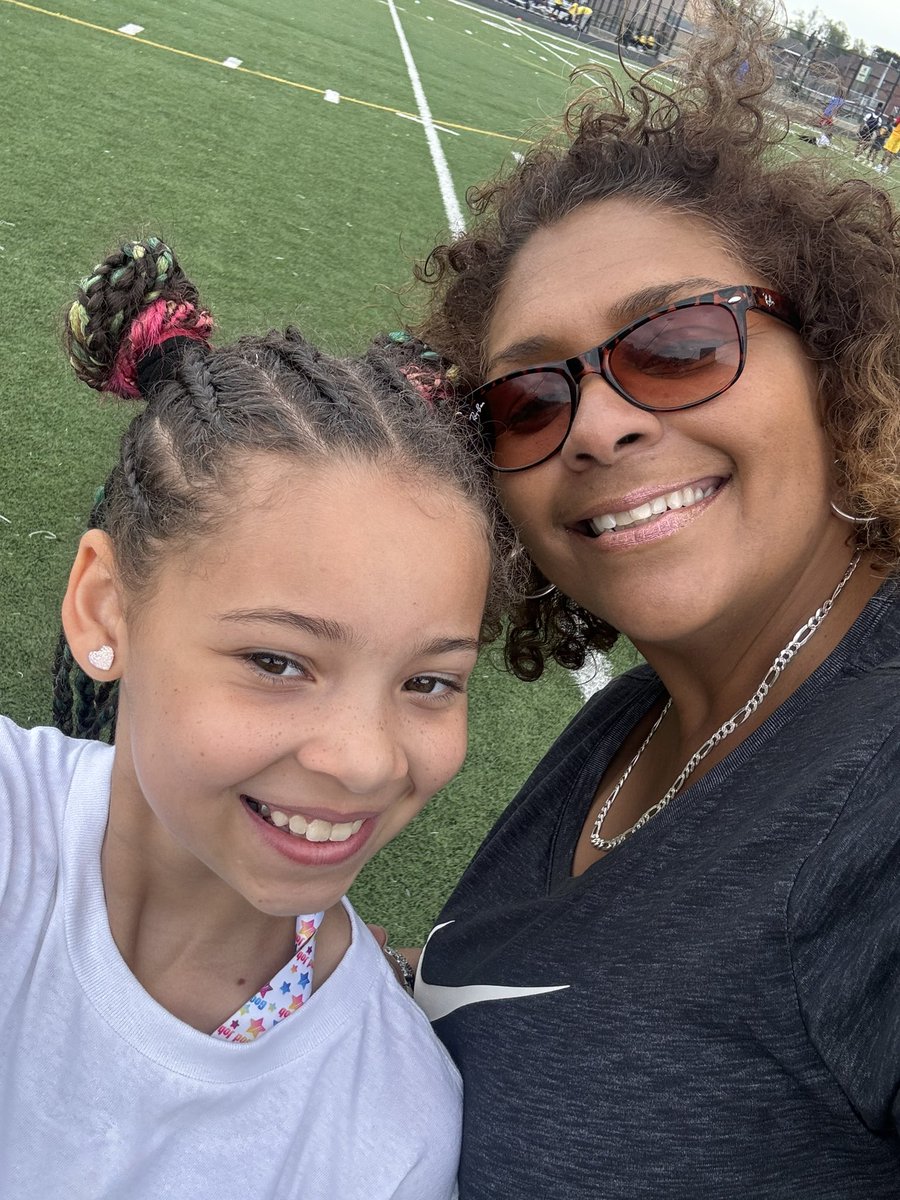 Mark Twain School for Scholars tweet media