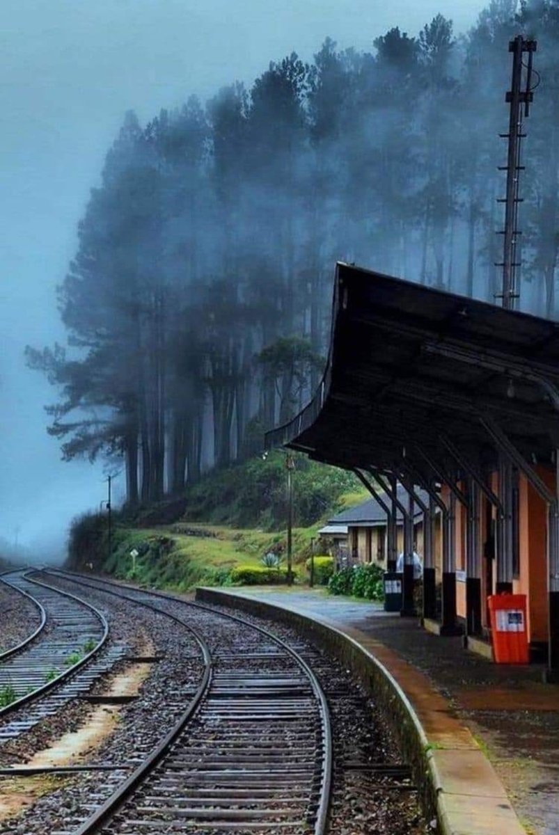 Idalgashinna railway station,  srilanka