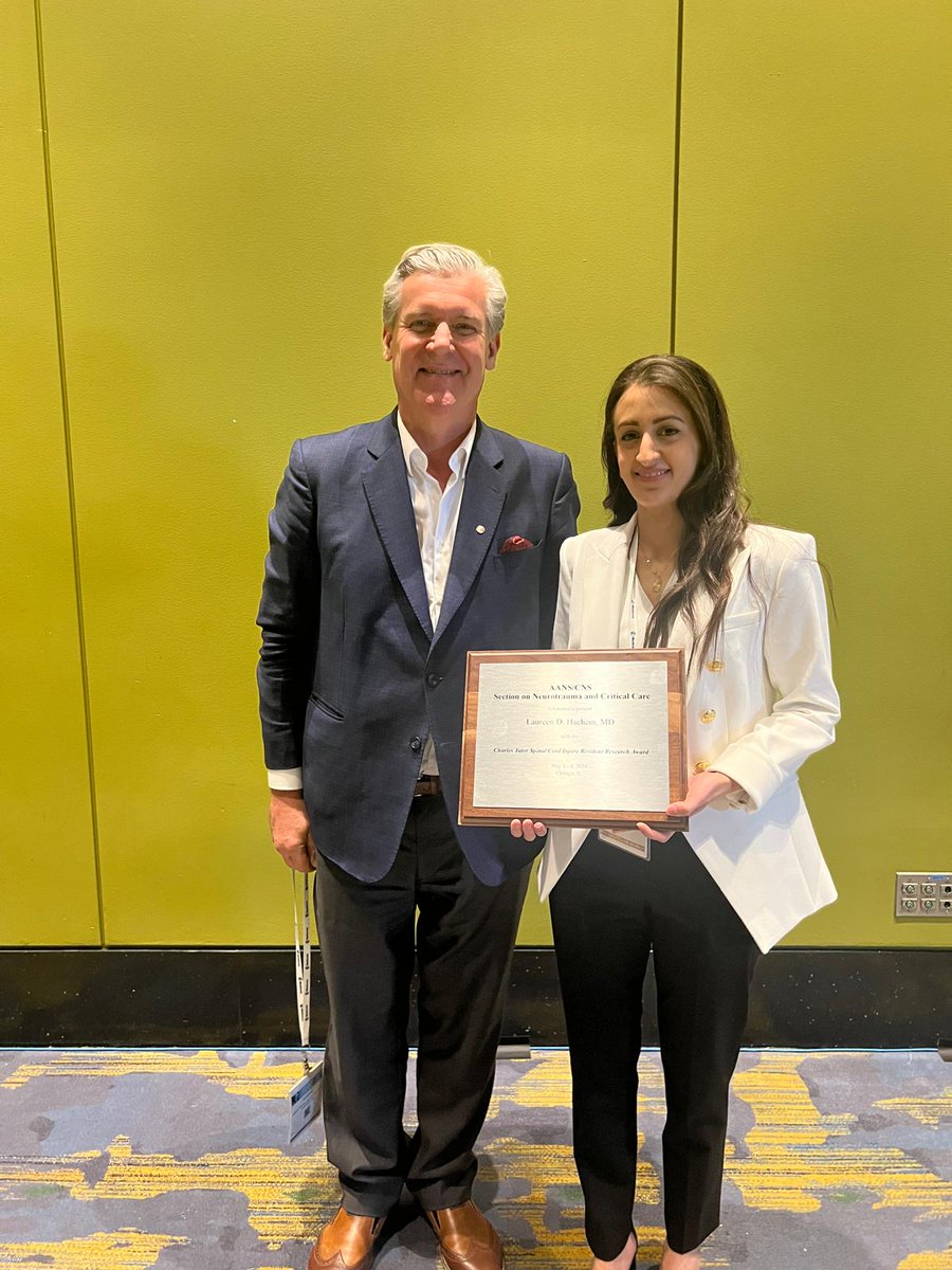 Congratulations to my PhD student (co-supervised by Charles Tator) Laureen Hachem, recipient of the Charles Tator Spinal Cord Injury Resident Research Award for her paper at the 2024 AANS meeting in Chicago. @UofTSurgery @KBI_UHN