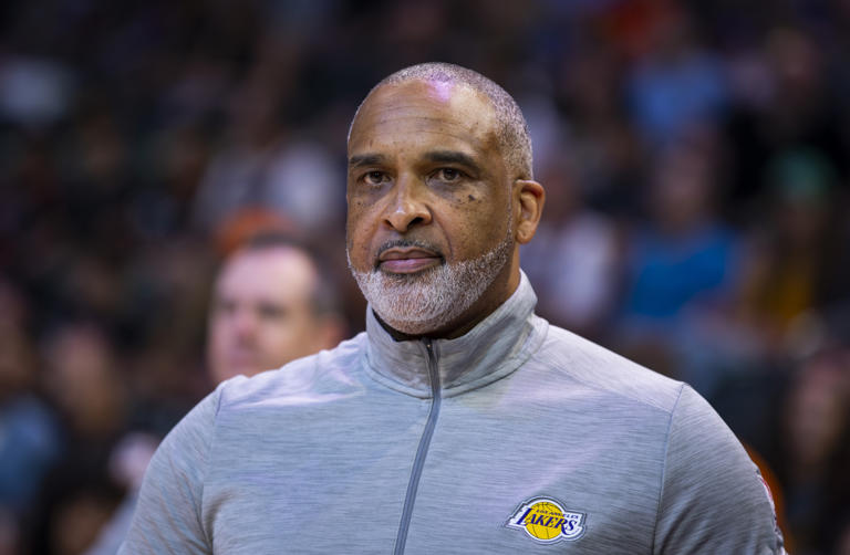 According to Dave McMenamin of ESPN, Lakers fired entire coaching staff on Fri. in addition to Ham, incls asst coach Phil Handy, a holdover from Frank Vogel’s staff. suggests that Lakers are serious about wholesale changes after their early playoff exit to the Denver Nuggets.😬