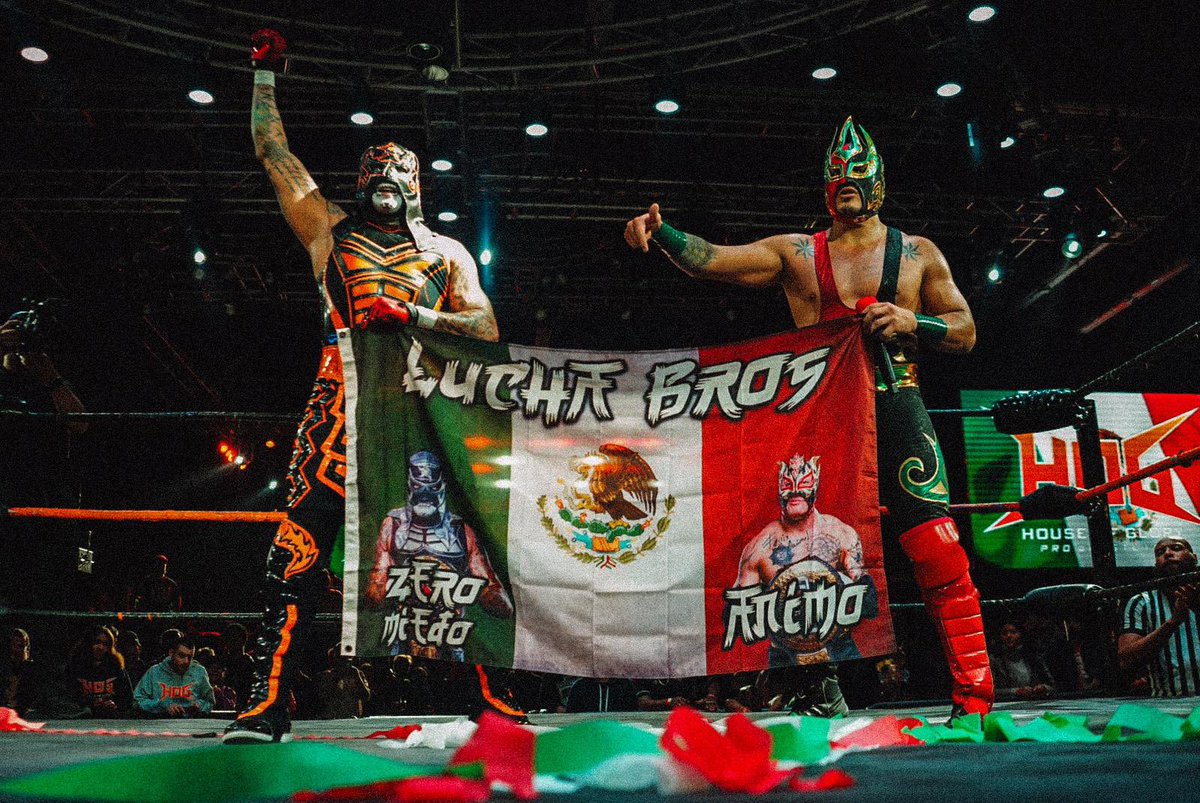 From All Of Us At @hogwrestling We Want To Wish Everyone A Happy & Safe #cincodemayo 🇲🇽🇲🇽🇲🇽🇲🇽 @PENTAELZEROM @Laredokidpro1 Tonight was amazing!!!!