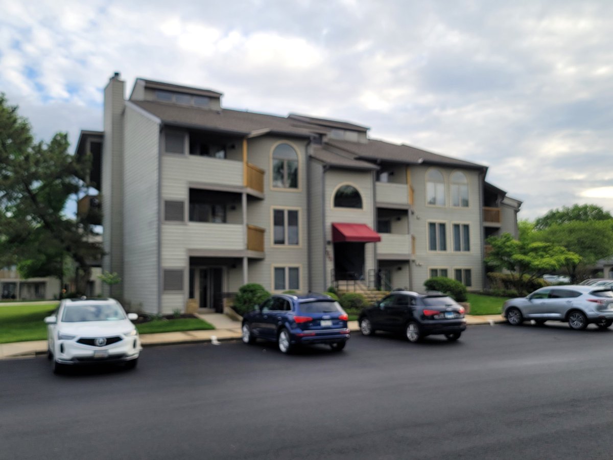 This apartment complex outside of #Annapolis makes zero sense.  It's a gated subdivision of dense housing not within walking or biking distance of any store or restaurant.  It's just putting more cars on the road.  What do you think??

#urbandesign @noah_shumway