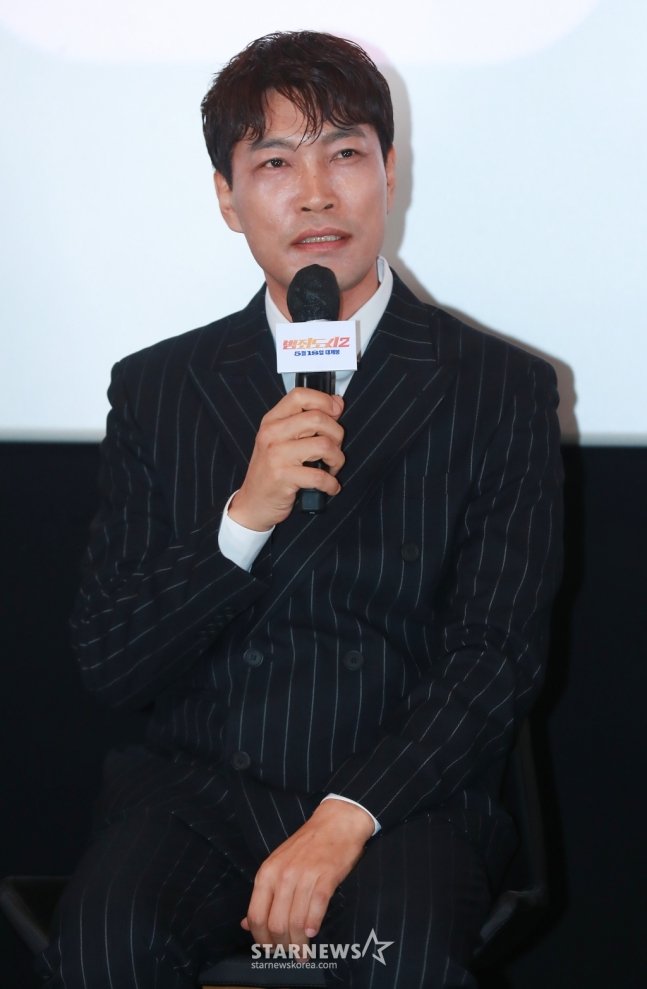 KDramaHandle's tweet photo. #ChoiGwiHwa reportedly cast in #Rowoon and #ShinYeEun's Disney+ historical drama #MurkyWater (also known as #MuddyCurrent) as Lee Dol-gae, an officer of the Podocheong branch.
Filming has started after a full script reading. https://t.co/tMxFnrL9WH