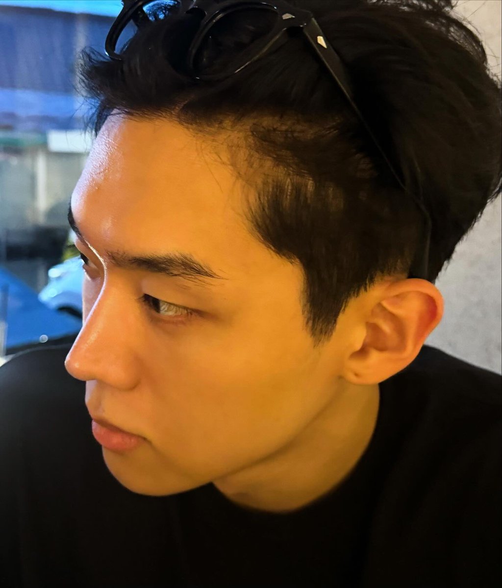 Demian_tweet's tweet image. 봄이 끝나가는 것 같은 느낌! 그래도 올해 봄은 길어서 너무 좋았다