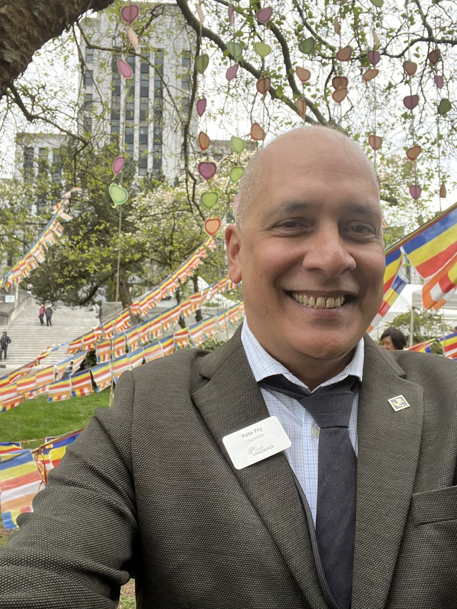 Good will and blessings abound for the B.C. Buddhist Festival happening today on the grounds of Vancouver City Hall. 🪷 One Buddha, Many Traditions bcbuddhistfestival.org