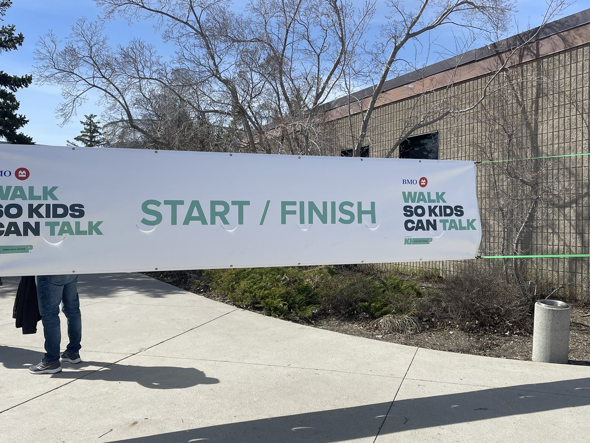 Another successful Walk So Kids Can Talk in support of <a href="/KidsHelpPhone/">Kids Help Phone</a> #yxe. Thanks for having <a href="/CTVJeremy/">Jeremy Dodge</a> &amp; me as hosts again this year.