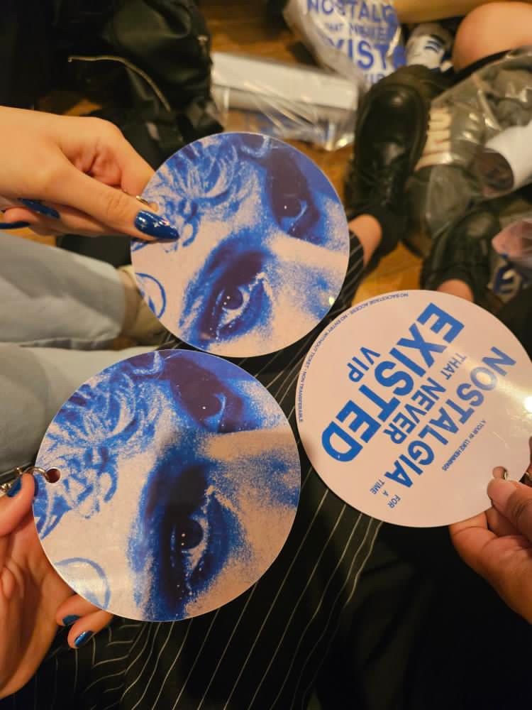 opheliedzr's tweet photo. Having the best time ever at @Luke5SOS ´s concert !

Thank u for this special moment, I’m already feeling nostalgic 🤍🦋💙

#NostalgiaForParis #NFATTNE #NFATTNETour #nfattneparis https://t.co/NQPs27vGhJ