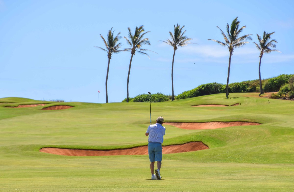 Happy Cinco de Mayo from Poipu Bay! Come celebrate with a swing on the green! 🏌️‍♂️
📸Patrick Koenig