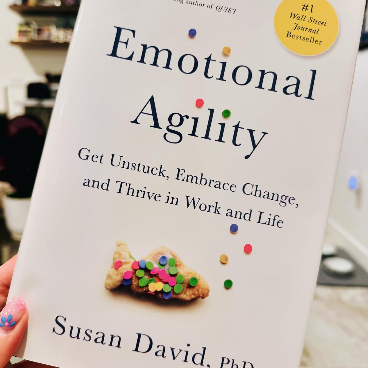 Emotional Agility helps us to navigate life’s twists and turns with self-acceptance, clear-sightedness, and an open mind. This process isn’t about ignoring difficult emotions and thoughts. It’s about holding those emotions and thoughts loosely, facing them with courage and