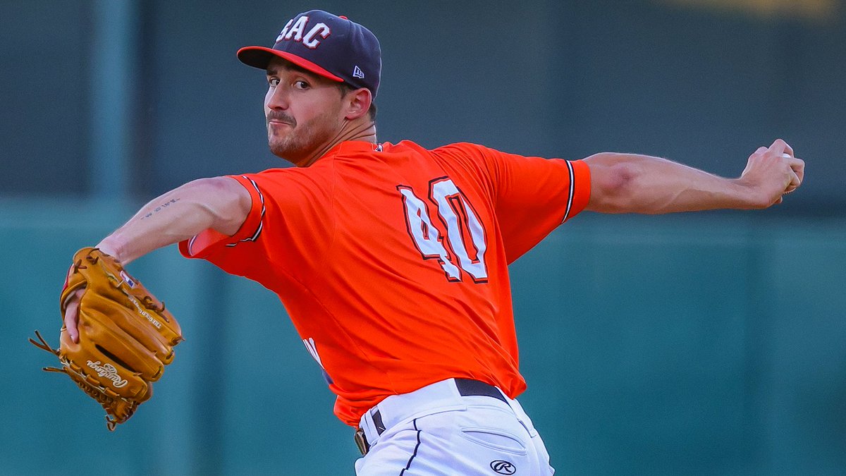 MLB Pipeline (@mlbpipeline) on Twitter photo Mason Black, the <a href="/Giants/">New York Giants</a>' No. 7 prospect, will start in his MLB debut tomorrow, <a href="/mi_guardado/">Maria I. Guardado</a> reports.
Full scouting report, highlights, more: atmlb.com/4b9nKKr Mason Black, the <a href="/Giants/">New York Giants</a>' No. 7 prospect, will start in his MLB debut tomorrow, <a href="/mi_guardado/">Maria I. Guardado</a> reports.
Full scouting report, highlights, more: atmlb.com/4b9nKKr