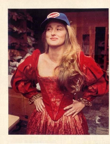 TheCinesthetic's tweet photo. meryl streep https://t.co/oi7G6LHRNT
