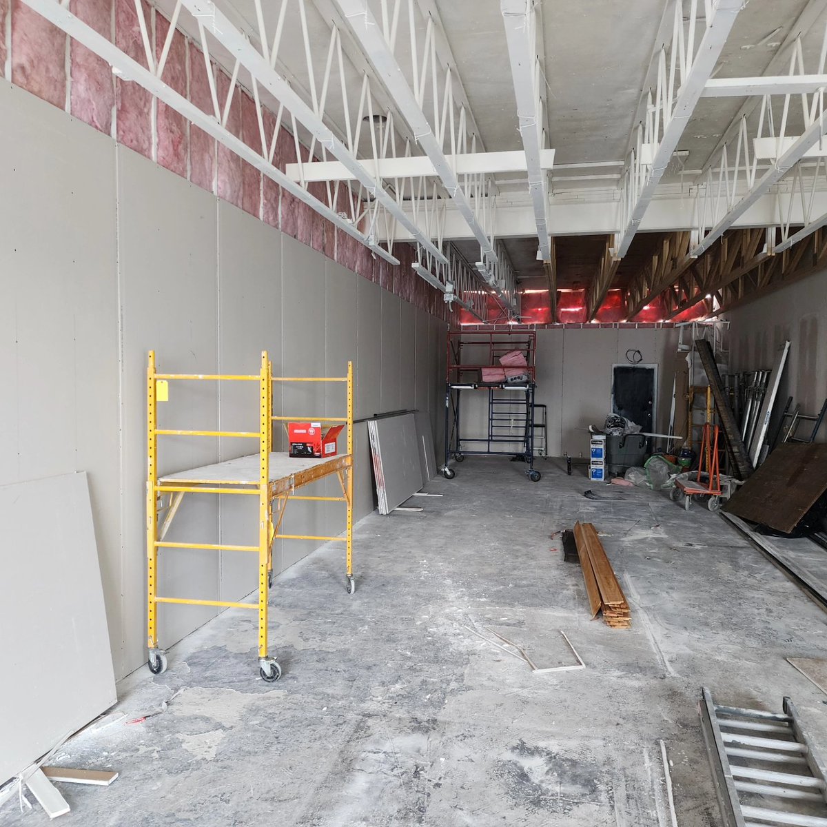 Insulation is in, and drywall is 80% complete.. getting closer all the time! Starting to get excited!
Cheers!
Team North Sea Fish Market Willow Park 
 #yycfood #yyceats #yyc #yycfoodie #calgary #yycliving #yycnow #calgaryfood #calgaryeats #yycfoodies #calgaryfoodie #yyc